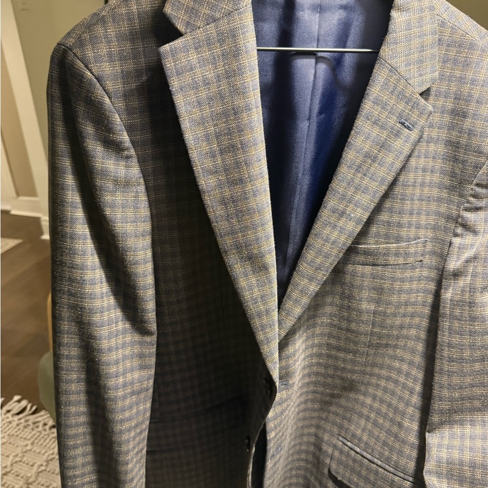 Tommy Hilfiger Blue and Gray Checkered Blazer